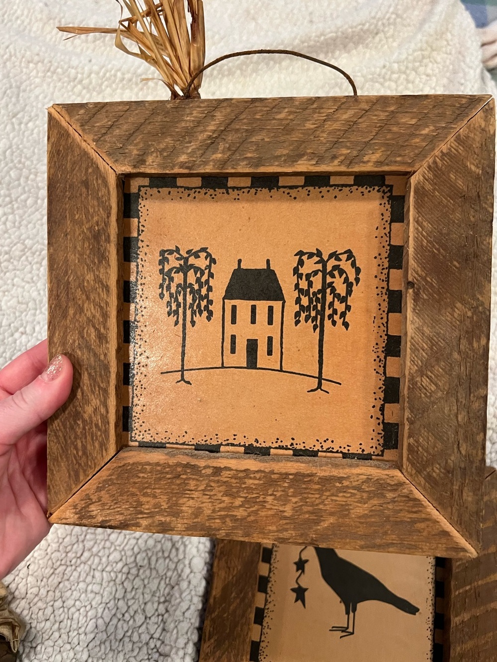 Primitive Olde Crow π¦ββ¬ and two signs π‘ - Picture 6 of 10
